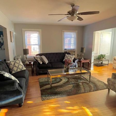 Three Bed One Bath Apt 25 Mins To Nyc Belleville Eksteriør bilde