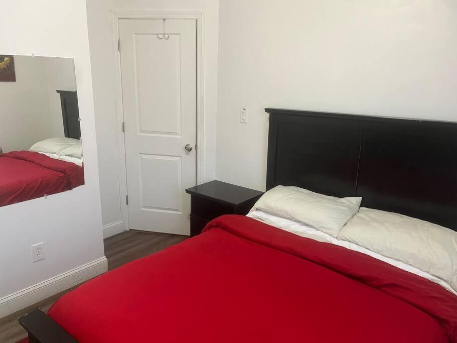 Three Bed One Bath Apt 25 Mins To Nyc Belleville Eksteriør bilde